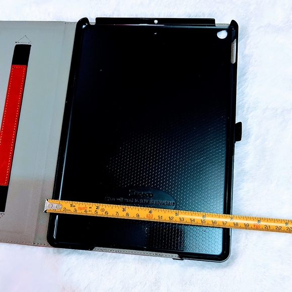 Leather iPad case + 2 Tempered Glass screen protectors - Picture 10 of 10